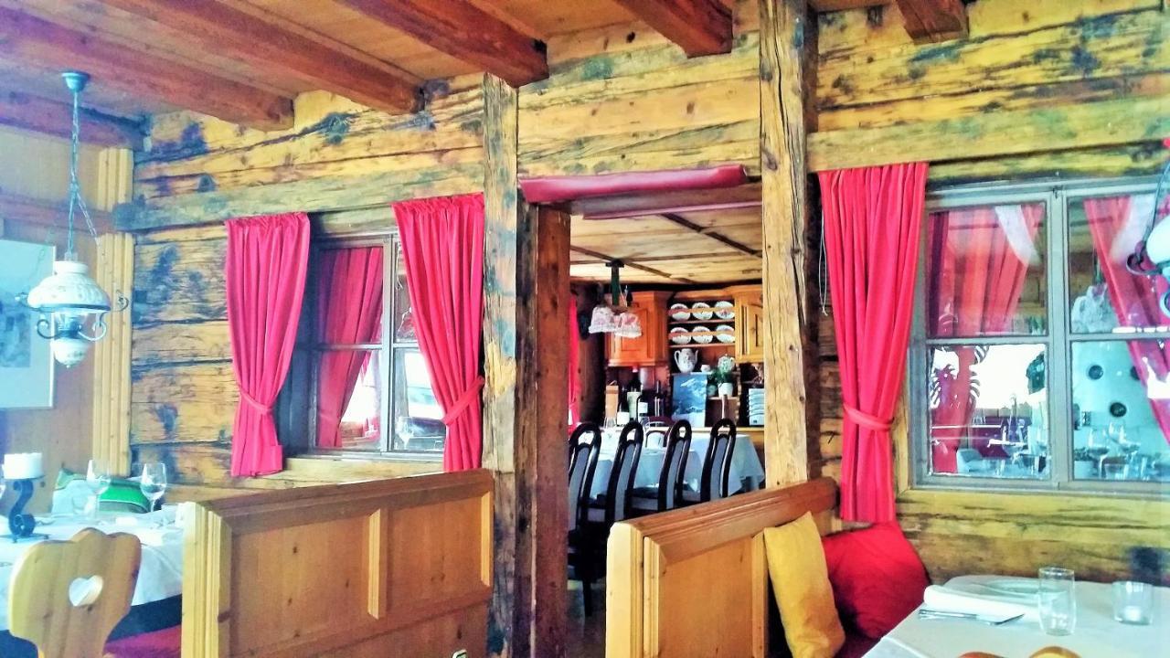 Gasthof Auerhahn Lech am Arlberg Exteriör bild