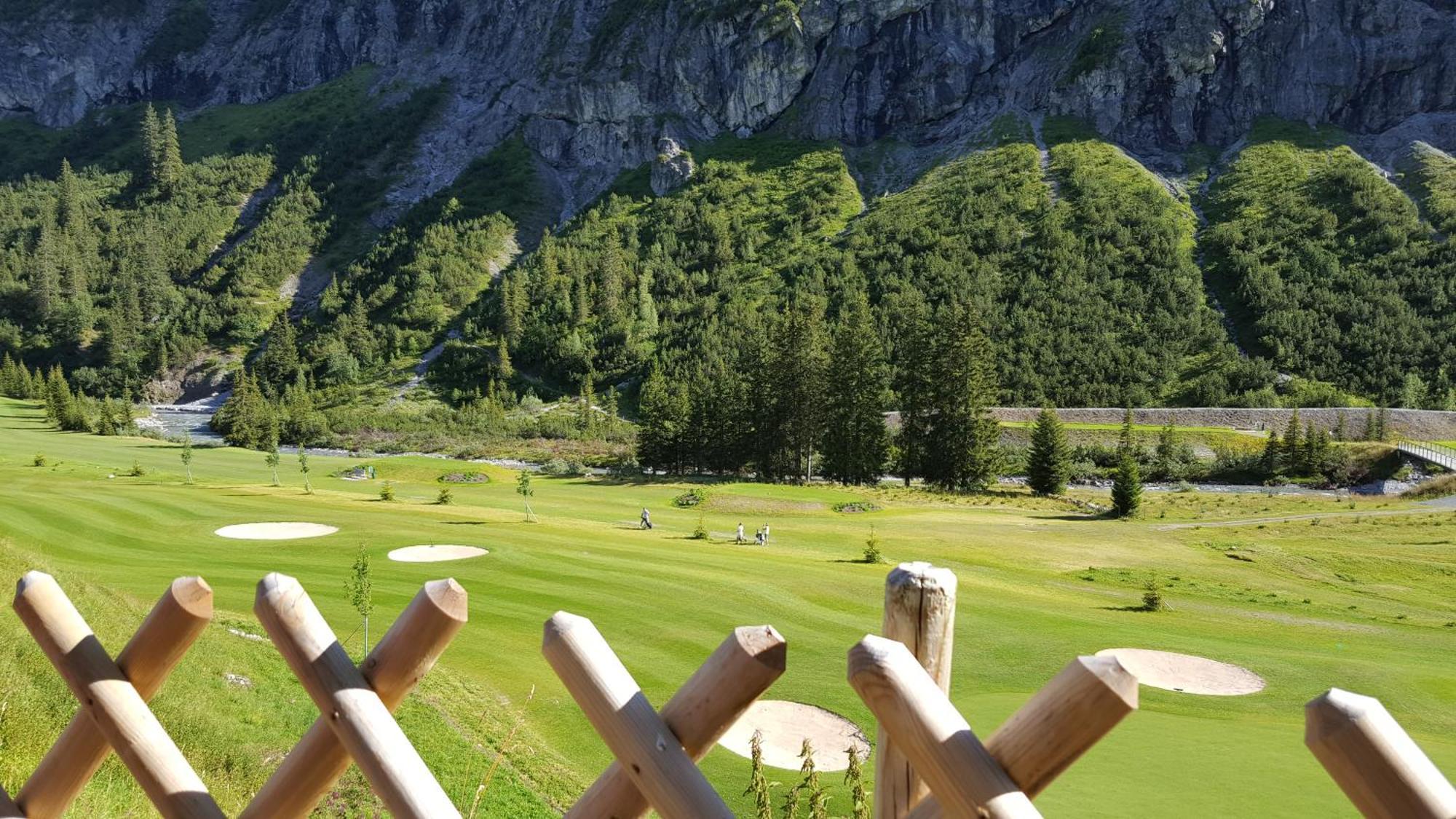 Gasthof Auerhahn Lech am Arlberg Exteriör bild